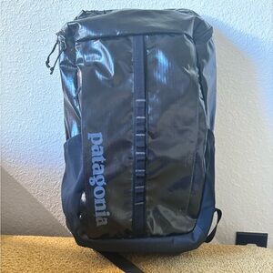 Patagonia Black Hole 25L Backpack